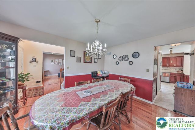 1222 Sycamore, Forks Twp, PA 18040