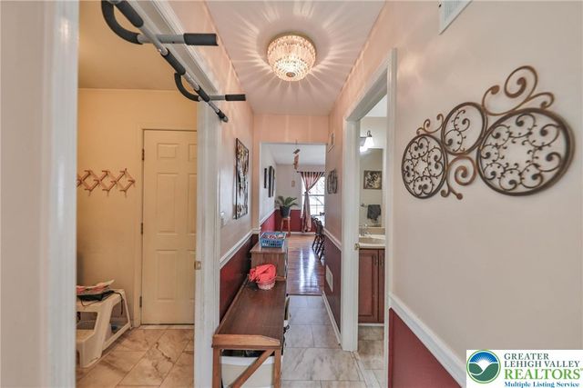 1222 Sycamore, Forks Twp, PA 18040