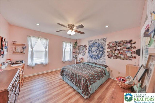 1222 Sycamore, Forks Twp, PA 18040