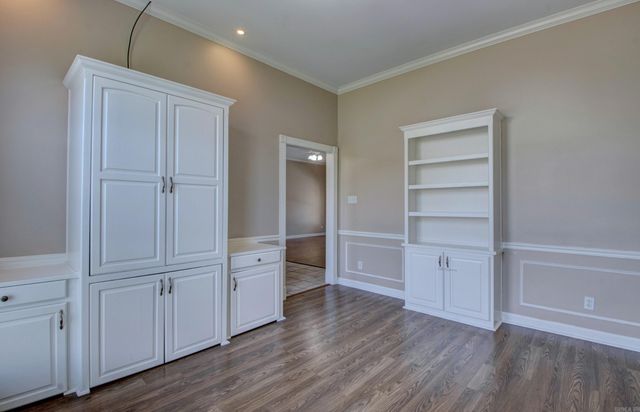 226 Country Club Parkway, Maumelle, AR 72113