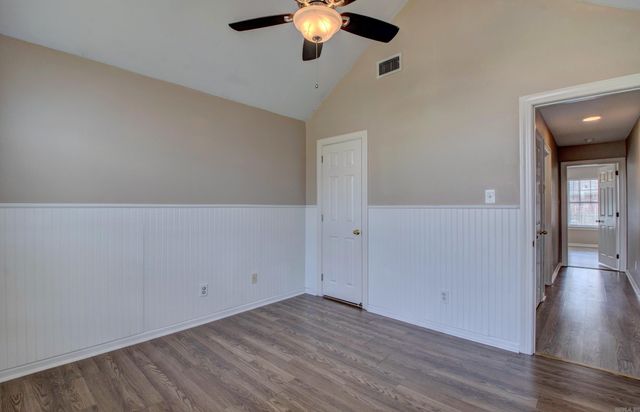 226 Country Club Parkway, Maumelle, AR 72113