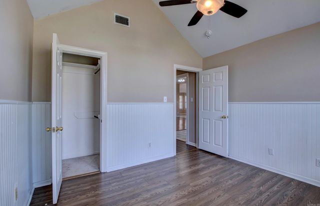 226 Country Club Parkway, Maumelle, AR 72113