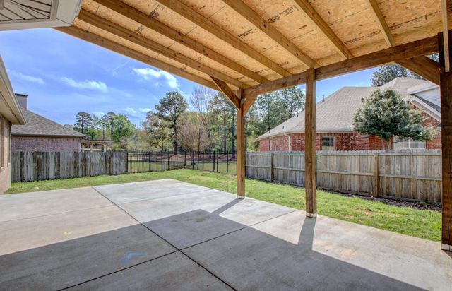 226 Country Club Parkway, Maumelle, AR 72113