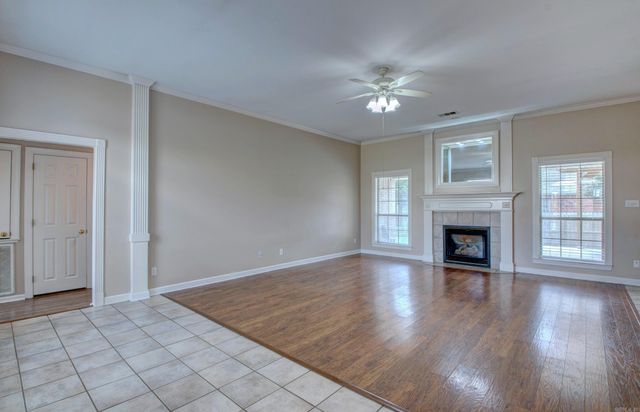 226 Country Club Parkway, Maumelle, AR 72113