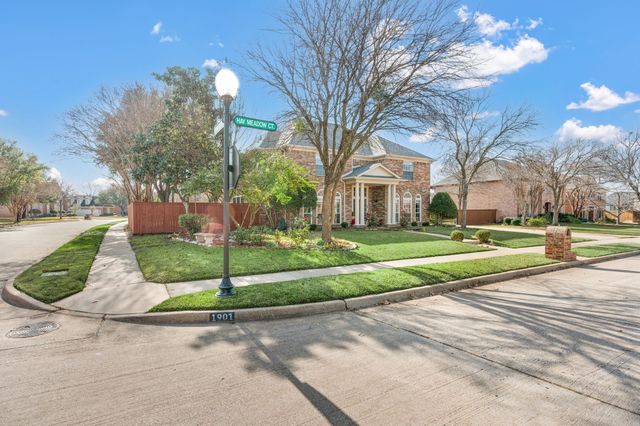 1901 Hay Meadow Court, Southlake, TX 76092