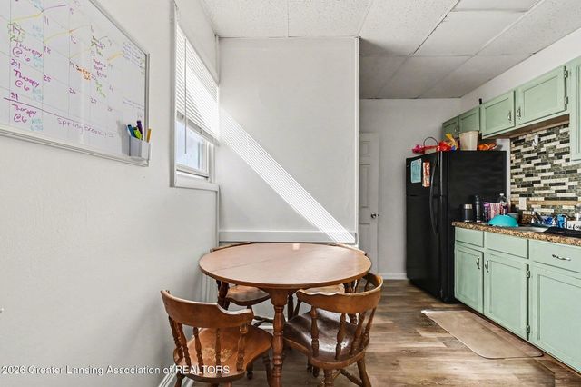 1614 S Washington Avenue, Lansing, MI 48910