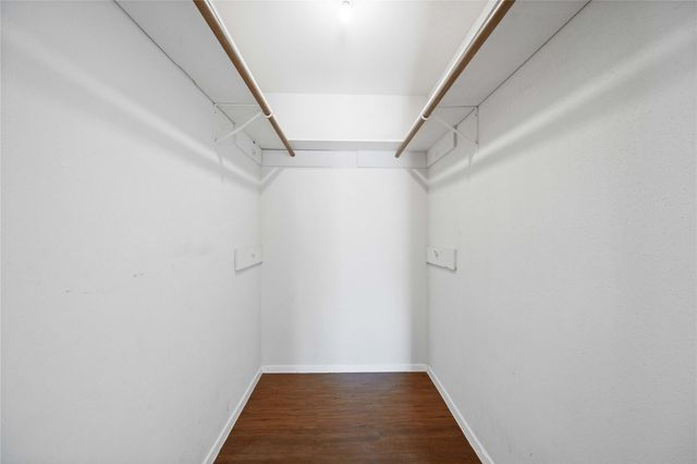 3811 Meadow Place Drive, Houston, TX 77082