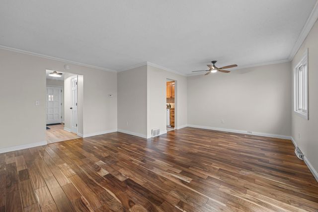 2313 Hampshire Avenue S, Saint Louis Park, MN 55426