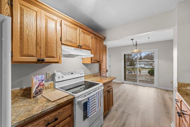 2313 Hampshire Avenue S, Saint Louis Park, MN 55426