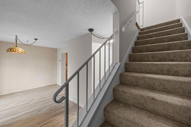 2313 Hampshire Avenue S, Saint Louis Park, MN 55426