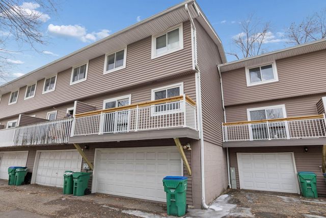 2313 Hampshire Avenue S, Saint Louis Park, MN 55426