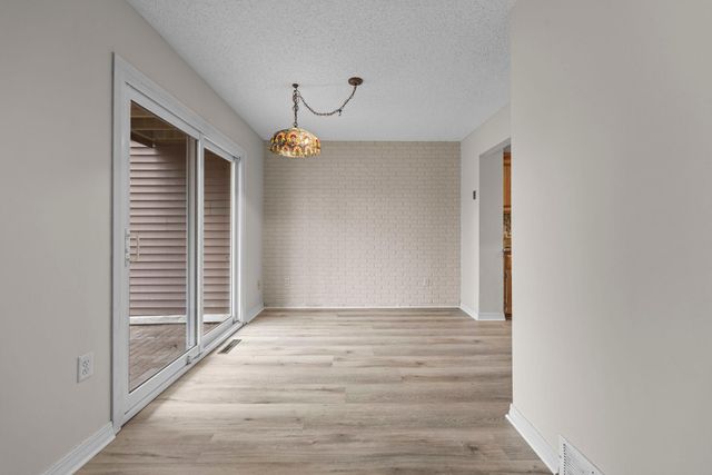 2313 Hampshire Avenue S, Saint Louis Park, MN 55426