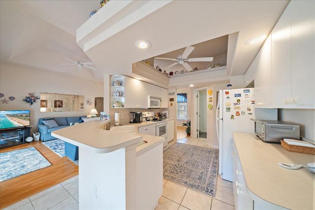 270 MOUNT VERNON DRIVE, Venice, FL 34293