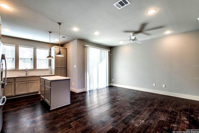 252 Claremont Ave Unit 102, San Antonio, TX 78209