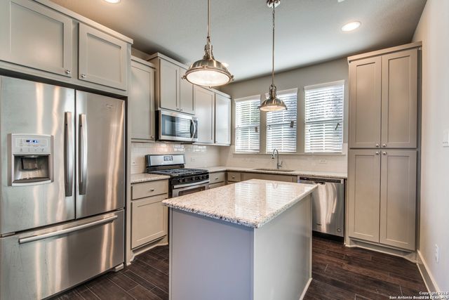 252 Claremont Ave Unit 102, San Antonio, TX 78209