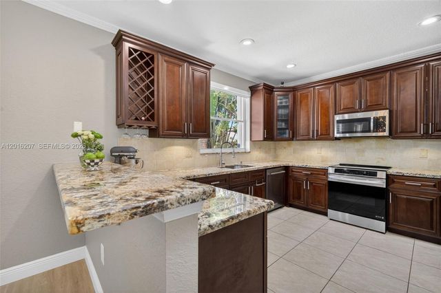 16735 NW 11th Street, Pembroke Pines, FL 33028