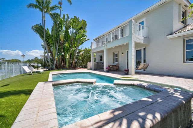 16735 NW 11th Street, Pembroke Pines, FL 33028