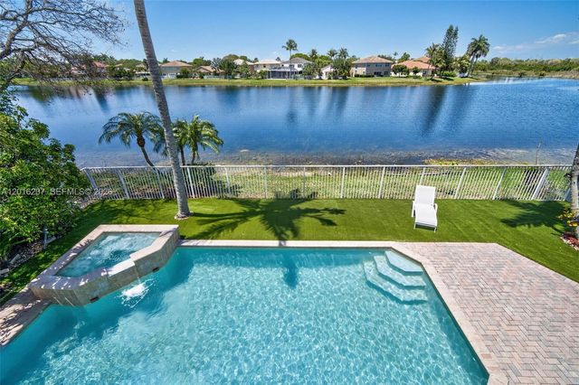 16735 NW 11th Street, Pembroke Pines, FL 33028