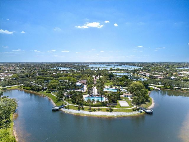 16735 NW 11th Street, Pembroke Pines, FL 33028
