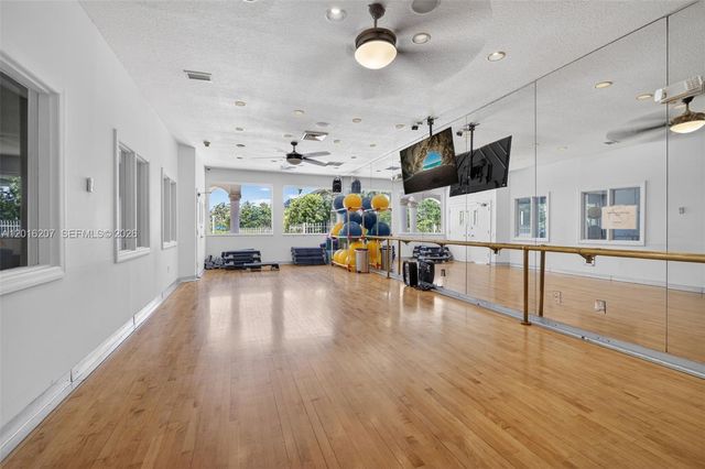 16735 NW 11th Street, Pembroke Pines, FL 33028