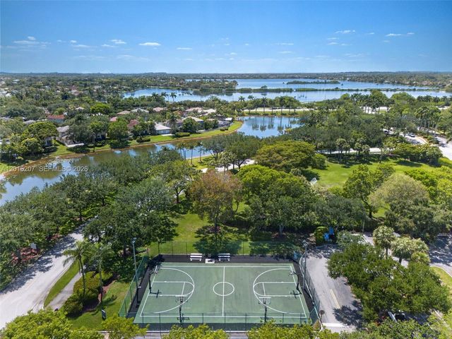 16735 NW 11th Street, Pembroke Pines, FL 33028