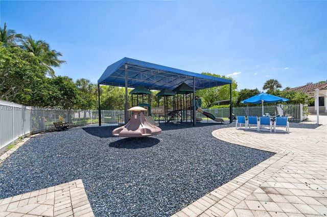 16735 NW 11th Street, Pembroke Pines, FL 33028