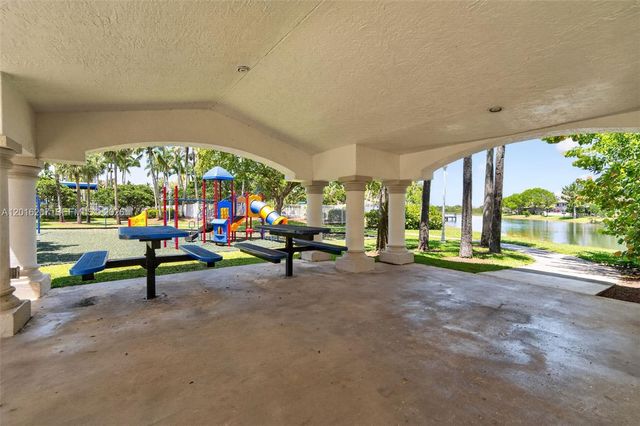 16735 NW 11th Street, Pembroke Pines, FL 33028