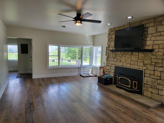 11512 Parrish Avenue, Cedar Lake, IN 46303