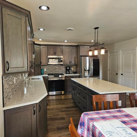 11512 Parrish Avenue, Cedar Lake, IN 46303