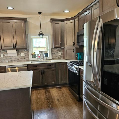 11512 Parrish Avenue, Cedar Lake, IN 46303