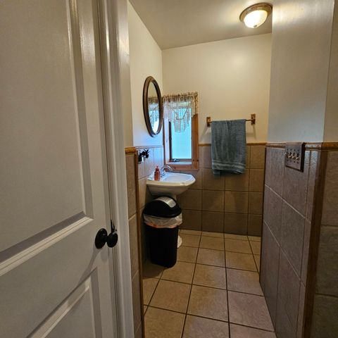 11512 Parrish Avenue, Cedar Lake, IN 46303