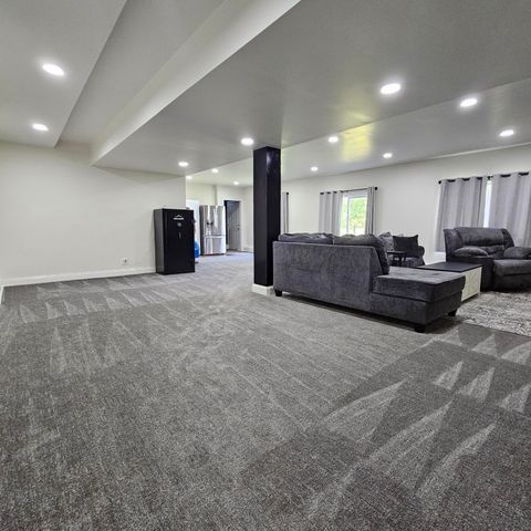 11512 Parrish Avenue, Cedar Lake, IN 46303