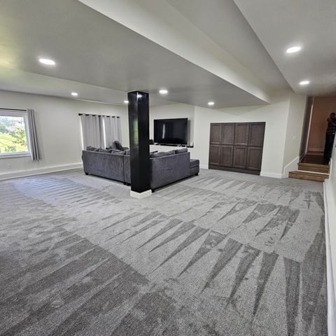 11512 Parrish Avenue, Cedar Lake, IN 46303