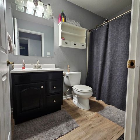 11512 Parrish Avenue, Cedar Lake, IN 46303
