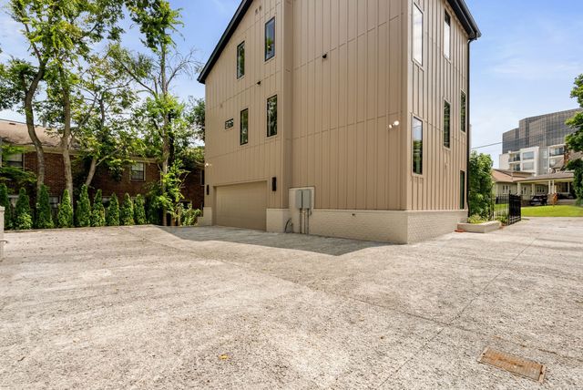 3126 Belwood St, Nashville, TN 37203