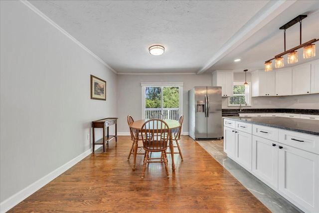 3845 Kentland DR, Roanoke, VA 24018