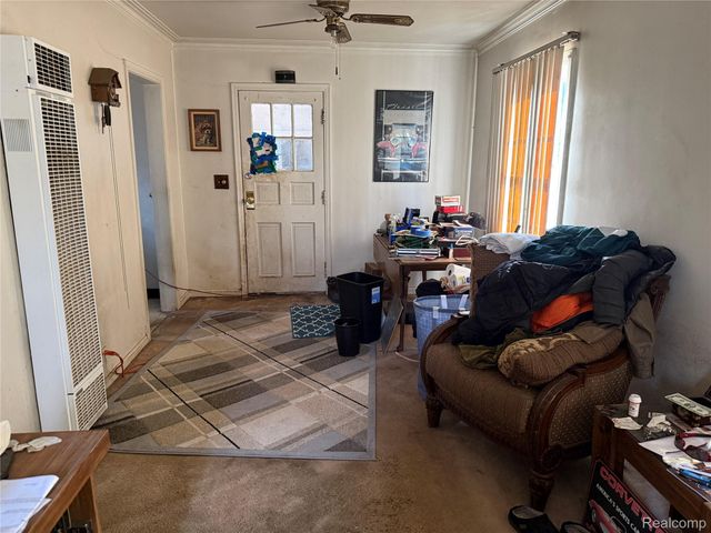 984 Voorheis Road, Waterford Charter Township, MI 48328