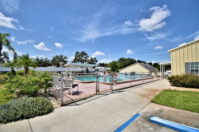 4925 CYPRESS GARDENS ROAD 100, Winter Haven, FL 33884