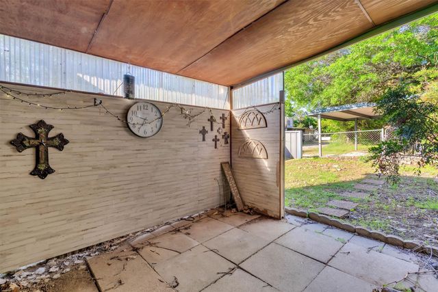 112 Two Feather, Whitney, TX 76692