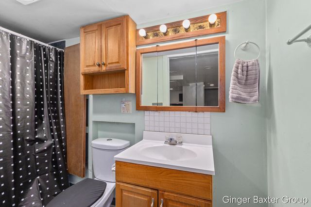 1222 Rathbone Street SW, Wyoming, MI 49509