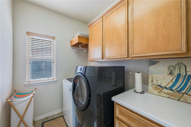 1813 Palisades Dr, Port Aransas, TX 78373