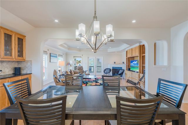 1813 Palisades Dr, Port Aransas, TX 78373