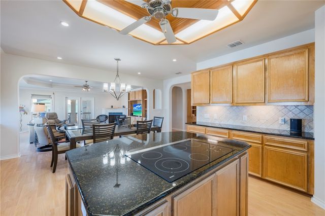 1813 Palisades Dr, Port Aransas, TX 78373