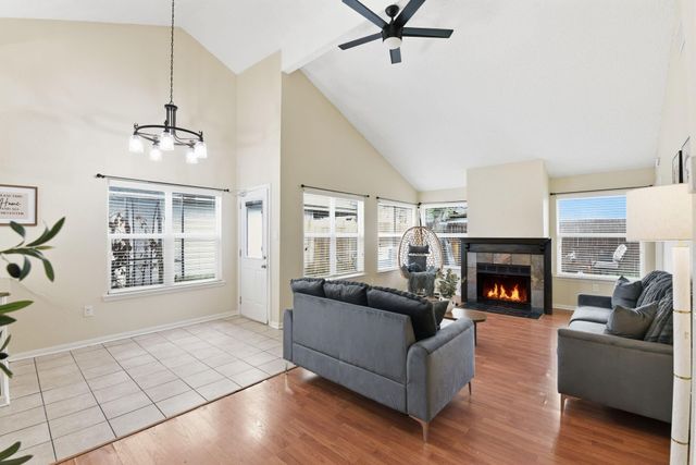 1131 Somercotes Ln, Channelview, TX 77530
