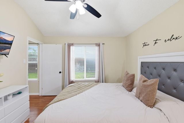1131 Somercotes Ln, Channelview, TX 77530