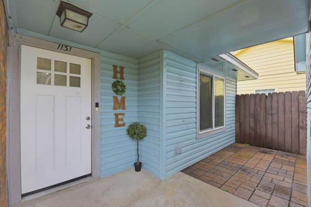 1131 Somercotes Ln, Channelview, TX 77530