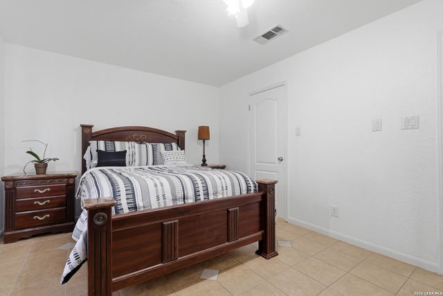 13040 Tomlynn, Atascosa, TX 78002