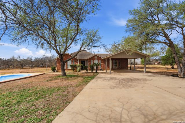 13040 Tomlynn, Atascosa, TX 78002
