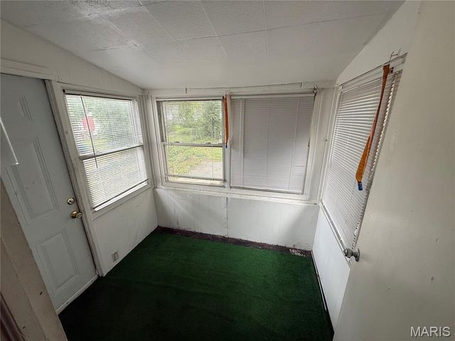 5604 Sunbury Avenue, Country Club Hills, MO 63136