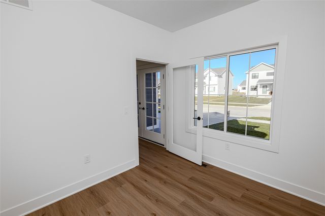 130 NW Ashley Court, Waukee, IA 50263